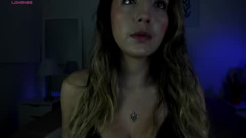 Amanda Reyes online show from February 23, 12:48 pm