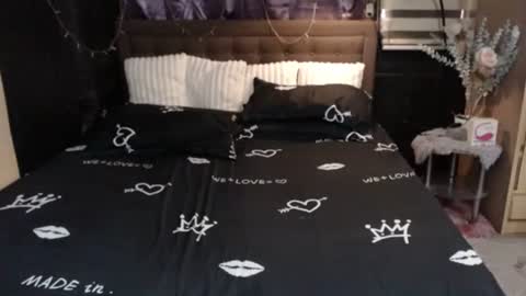 miss angelic15 online show from February 28, 2:11 am