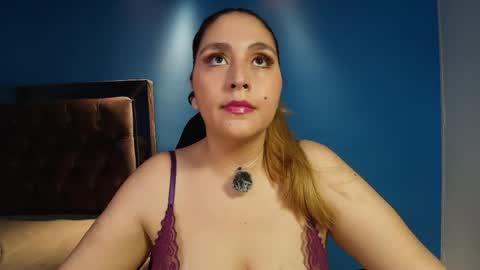 Anny online show from April 26, 2:42 am