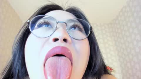  Aiza online show from January 7, 5:44 am