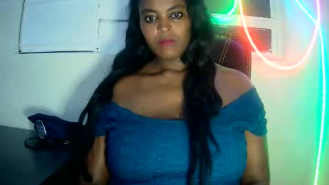 spicey online show from May 5, 9:40 pm