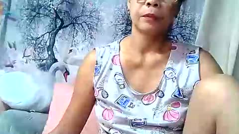 Snapshot of miss_capricorn chatting on September 10, 1:00 pm miss_capricorn online show from September 10, 1:00 pm