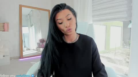 miss_diamond__ online show from September 9, 7:41 am