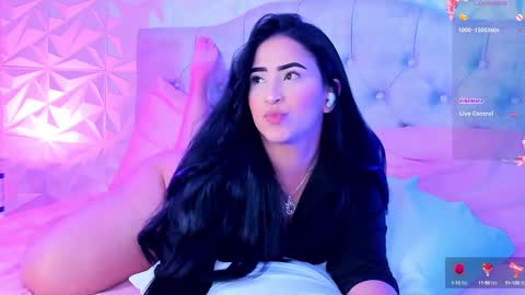 Snapshot of miss_ivy4 chatting on January 26, 2:03 am Ivy online show from January 26, 2:03 am