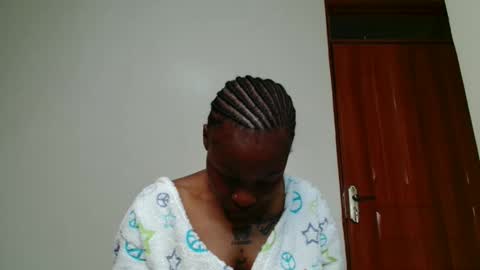 Miss Kiarrafit online show from April 12, 10:18 am