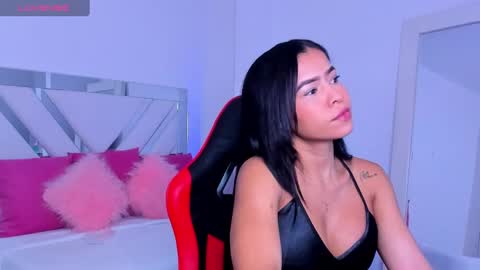   online show from February 18, 10:36 pm