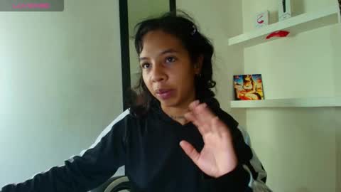 miss_sparkle666 online show from October 17, 9:45 am
