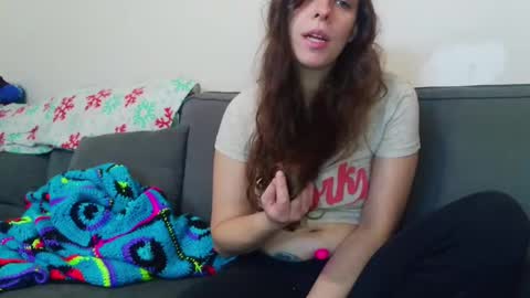 Bella online show from October 28, 2:34 pm