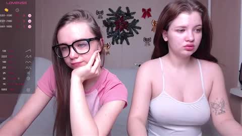 Snapshot of miss_sweetbb chatting on December 30, 2:53 am Bella online show from December 30, 2:53 am