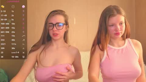 Snapshot of miss_sweetbb chatting on October 16, 5:32 am Bella online show from October 16, 5:32 am