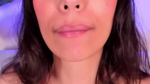 Miss Veronica online show from April 22, 2:03 pm