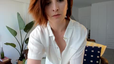 Alexandra Thorn online show from October 28, 9:26 am