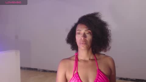 Donna di Diamanti online show from November 7, 11:31 pm