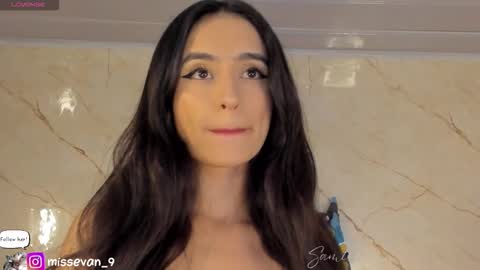 Sami Evan online show from December 1, 1:03 pm