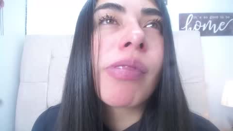 Snapshot of missexy303av chatting on January 5, 1:26 pm missexy303av online show from January 5, 1:26 pm