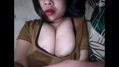 Missi online show from November 6, 7:31 pm