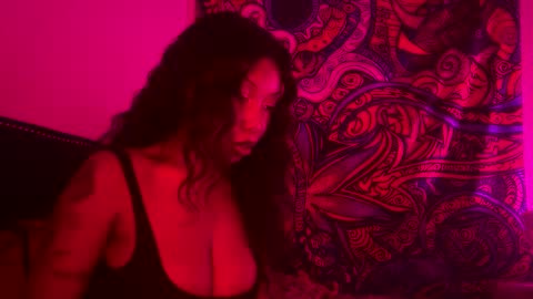 Snapshot of missladyonyx chatting on January 29, 1:48 am missladyonyx online show from January 29, 1:48 am