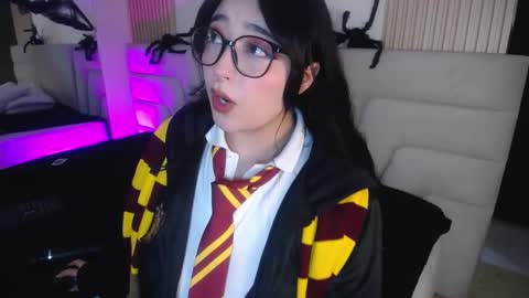 Miss Loise online show from October 31, 4:03 am