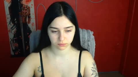 Mia online show from March 27, 12:28 pm