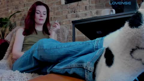 Miss Venus online show from April 10, 6:52 am