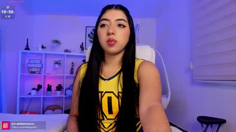 Snapshot of missvancouver_ chatting on October 22, 1:27 pm Mafe Jimenez online show from October 22, 1:27 pm