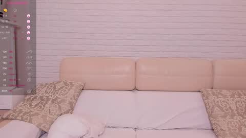 Snapshot of missxcaprice chatting on October 21, 2:48 am missxcaprice online show from October 21, 2:48 am
