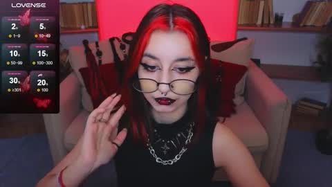 Marcelline online show from November 7, 10:10 am