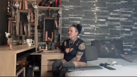 Mistress Mirybossy online show from December 12, 1:53 am