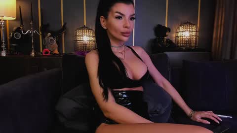 Elenia online show from January 9, 12:41 pm