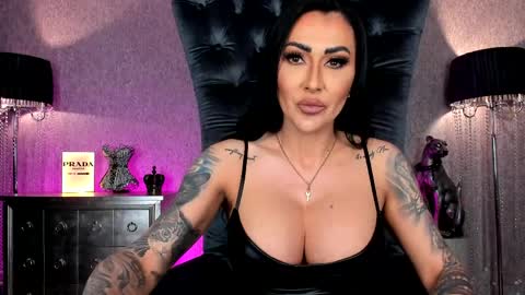 mistresskennya online show from April 5, 7:24 pm