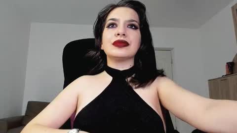 YourGoddessM online show from March 5, 5:29 am