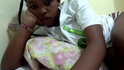 Snapshot of misty_shee chatting on October 12, 5:43 am misty_shee online show from October 12, 5:43 am