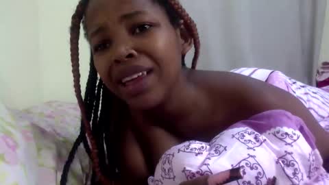 Snapshot of misty_shee chatting on October 13, 8:50 am misty_shee online show from October 13, 8:50 am