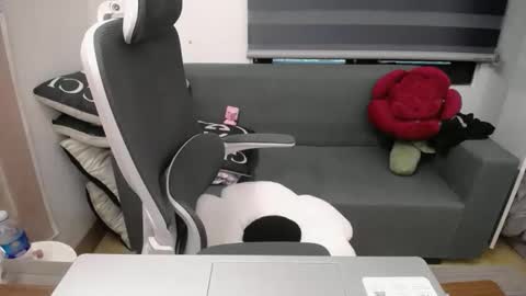 Misumiko96 online show from December 20, 3:43 am