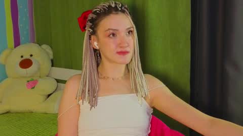 alice online show from February 11, 9:35 pm