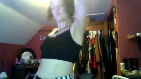 mmmemma online show from April 27, 12:02 pm