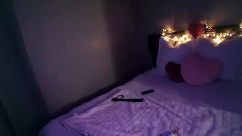 Angel online show from February 15, 6:49 am