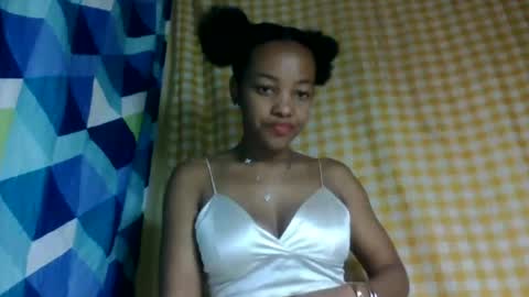 mmyriame online show from July 1, 3:00 pm