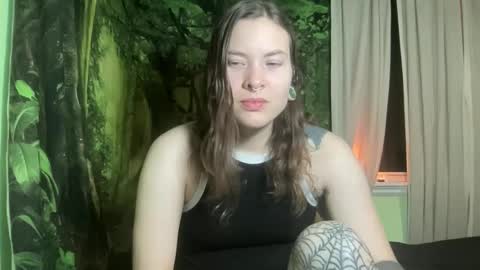 Misty online show from November 19, 2:55 am