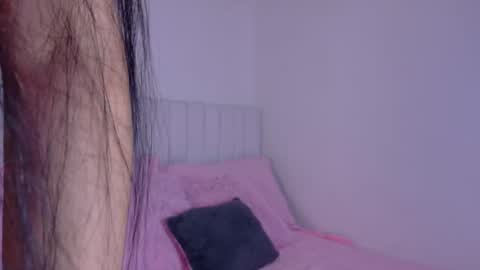 zoe ross online show from April 18, 7:18 pm