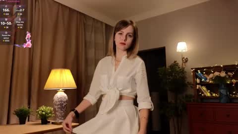 Lily online show from February 22, 3:21 pm