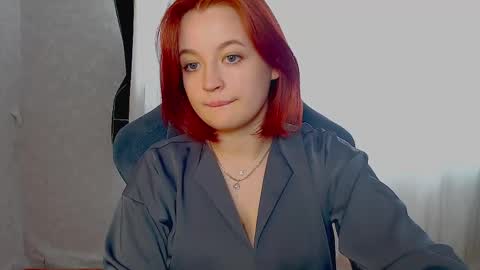Molly online show from May 5, 3:09 am