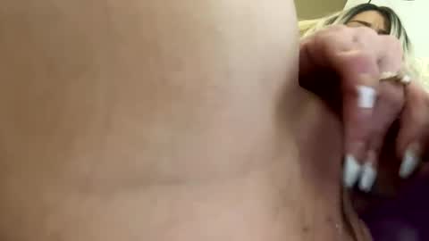 Snapshot of molly_theslut chatting on October 1, 9:09 pm molly_theslut online show from October 1, 9:09 pm