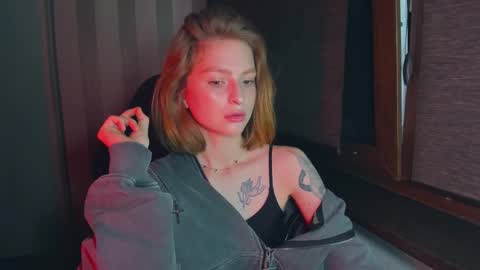 Snapshot of mollydangerous chatting on September 24, 5:45 pm Taisha online show from September 24, 5:45 pm