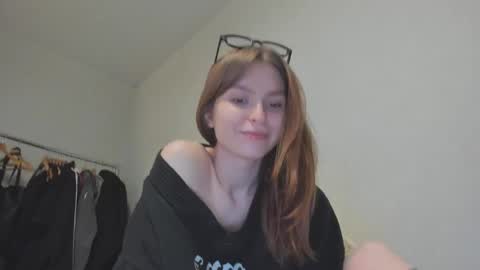 Snapshot of mollydangerous chatting on February 11, 7:48 pm Taisha online show from February 11, 7:48 pm