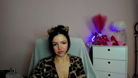 Molly online show from March 27, 8:26 am