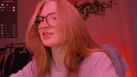 mollytucker online show from October 3, 4:12 pm