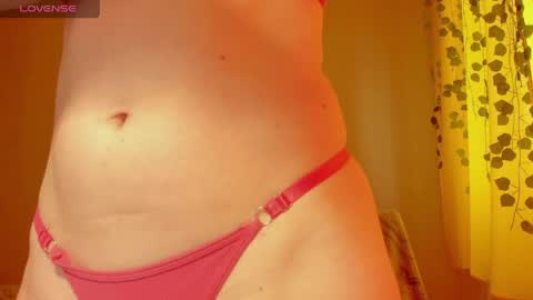 mollytucker online show from June 7, 3:41 pm