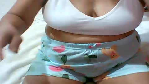mombastic55 online show from May 11, 7:10 am