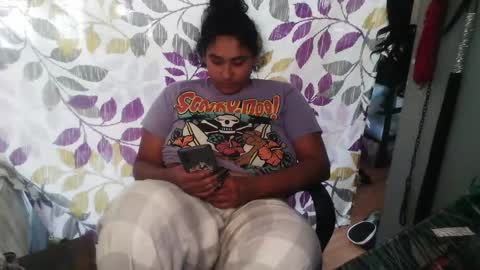 Snapshot of mommybubbles chatting on October 23, 2:45 pm Mommy bubbles online show from October 23, 2:45 pm